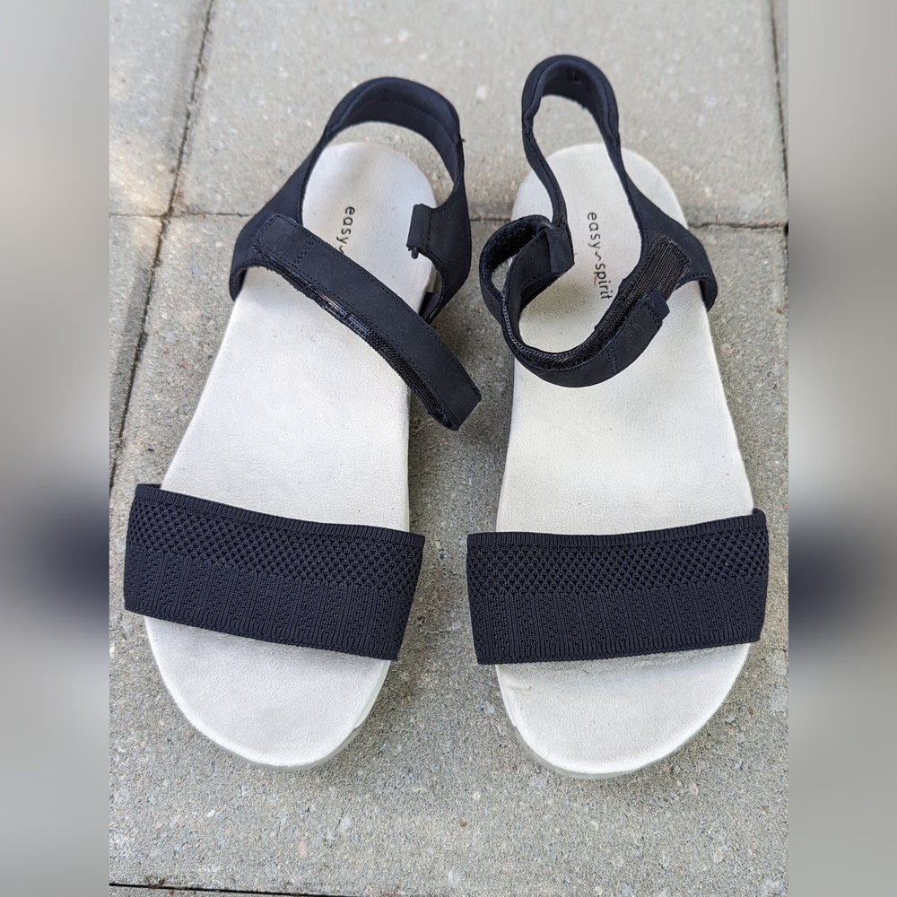 Easy Spirit Sandals